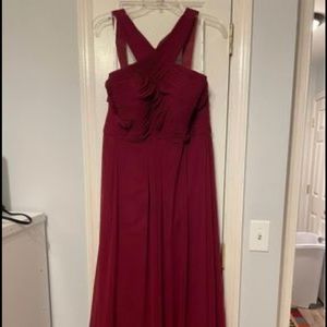 Size 14 purchased from Amazon. Worn once. Length is the only alteration.